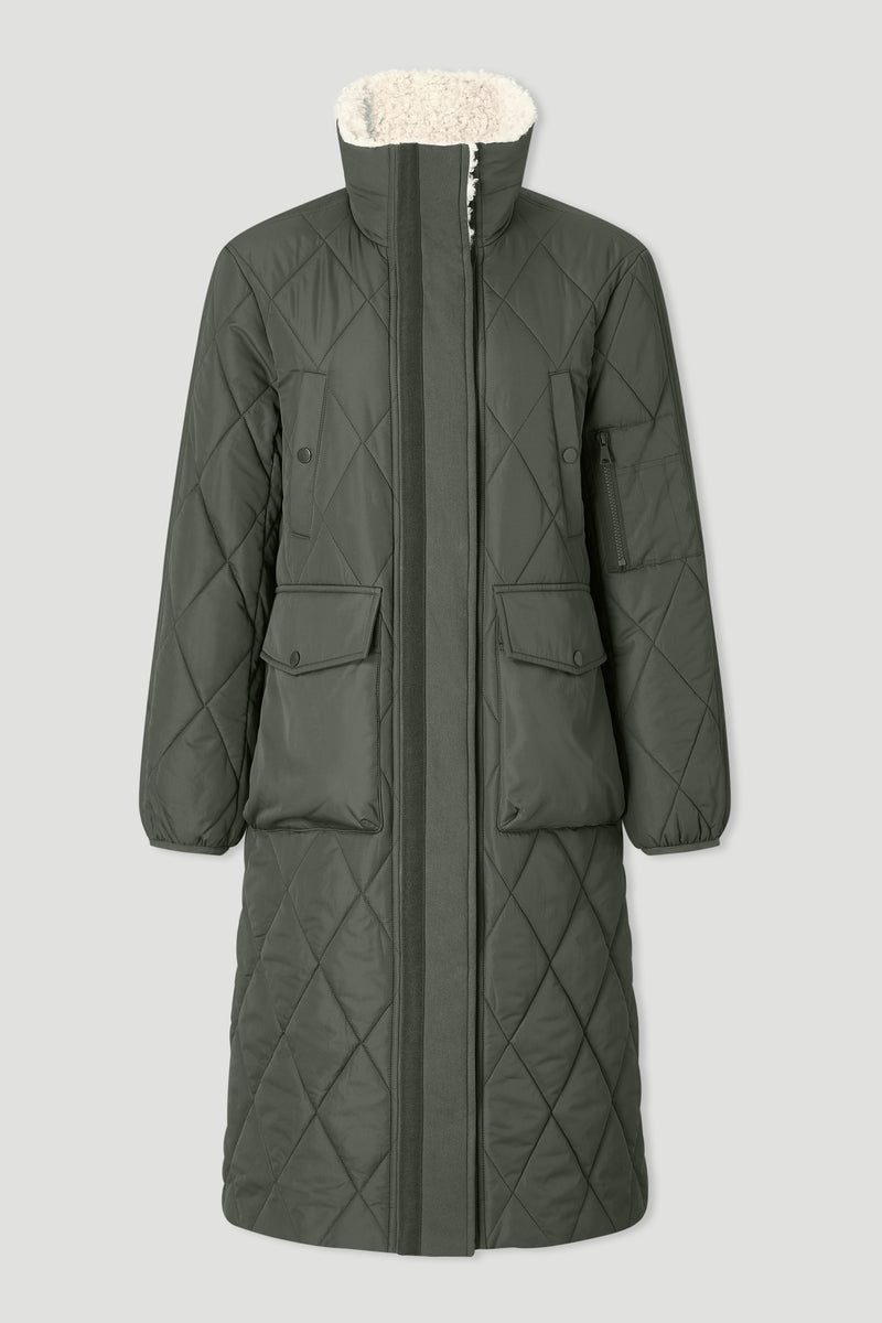 DIAMOND  QUILTED COAT